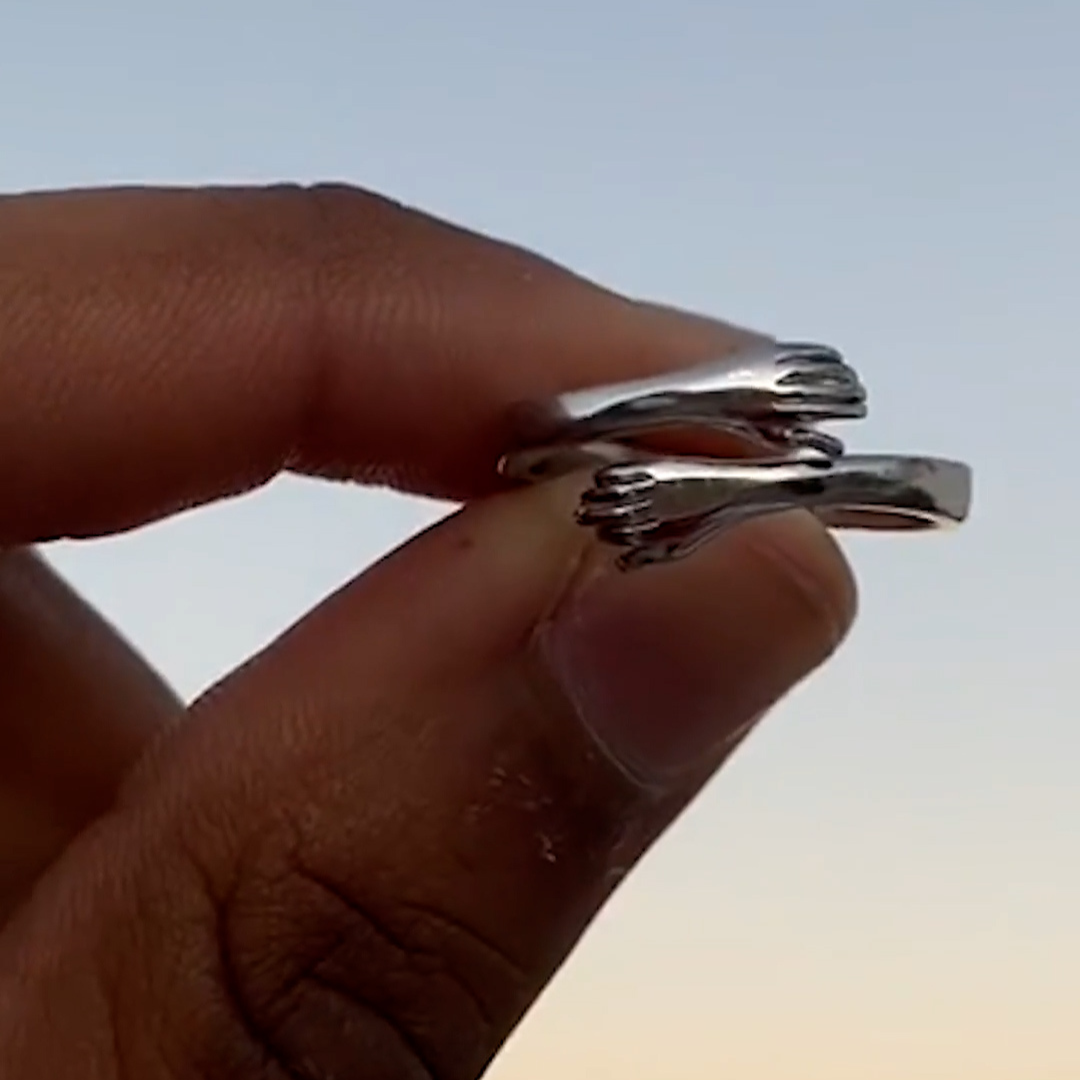 The CÂLIN ring