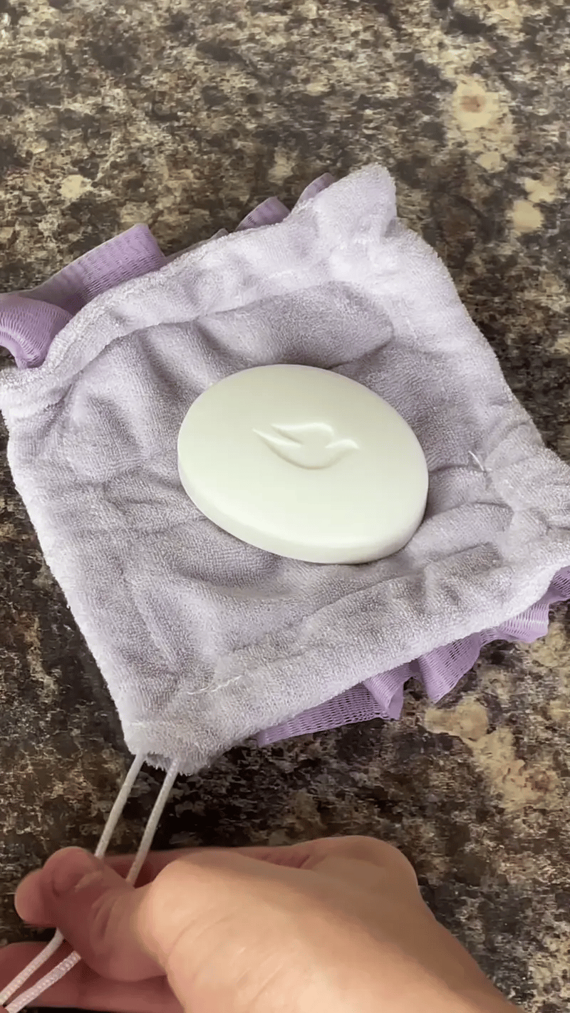 Loofah™ - 2-in-1 Exfoliating Bath Sponge